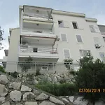 Apartman Robi *